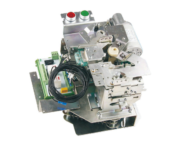 ZDGK-12高壓環(huán)網(wǎng)柜所配C型彈簧操動(dòng)機(jī)構(gòu)為額定電壓12kV交流金屬封閉式開(kāi)關(guān)的配置設(shè)備，該系統(tǒng)機(jī)構(gòu)采用平面渦卷彈簧蓄能控制負(fù)荷開(kāi)關(guān)的動(dòng)作，接地操作采用了壓縮…